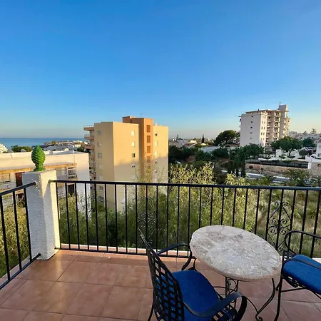Con Jardin Y Piscina Privada Zona Burriana 빌라