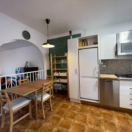 Con Jardin Y Piscina Privada Zona Burriana *